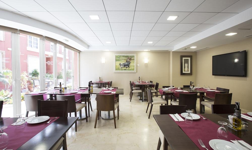 Hotel Casbah Ел Пуч Екстериор снимка